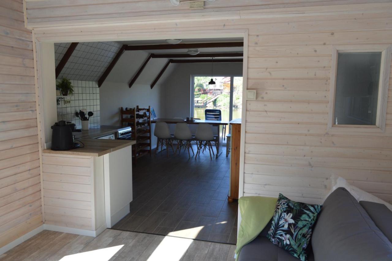 Intertranscoop Lake House Vamosszabadi Экстерьер фото