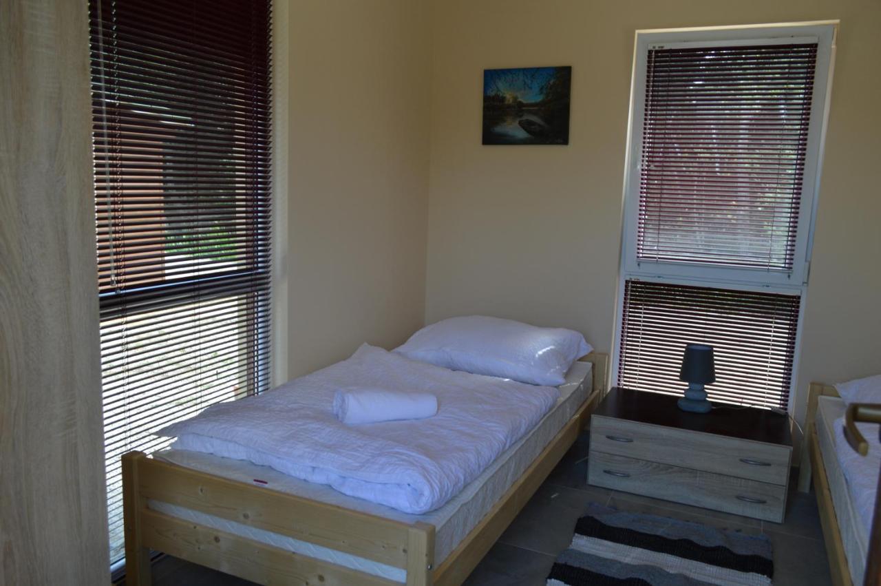 Intertranscoop Lake House Vamosszabadi Экстерьер фото